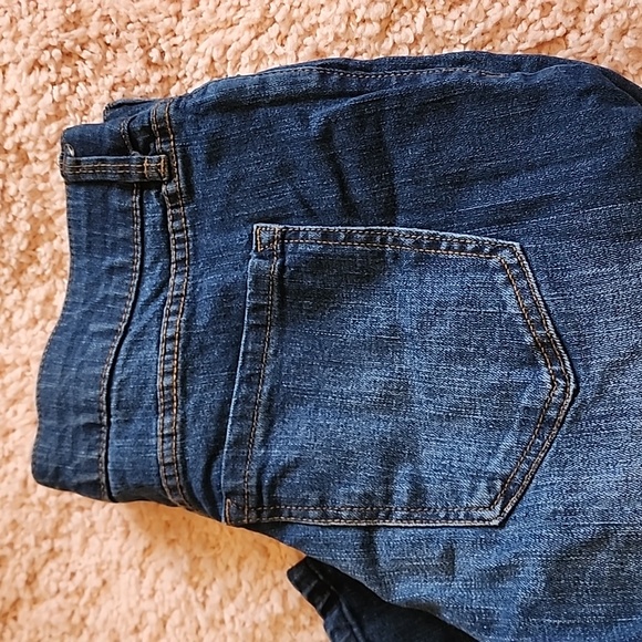 Liz Claiborne Jeans - Picture 2 of 6